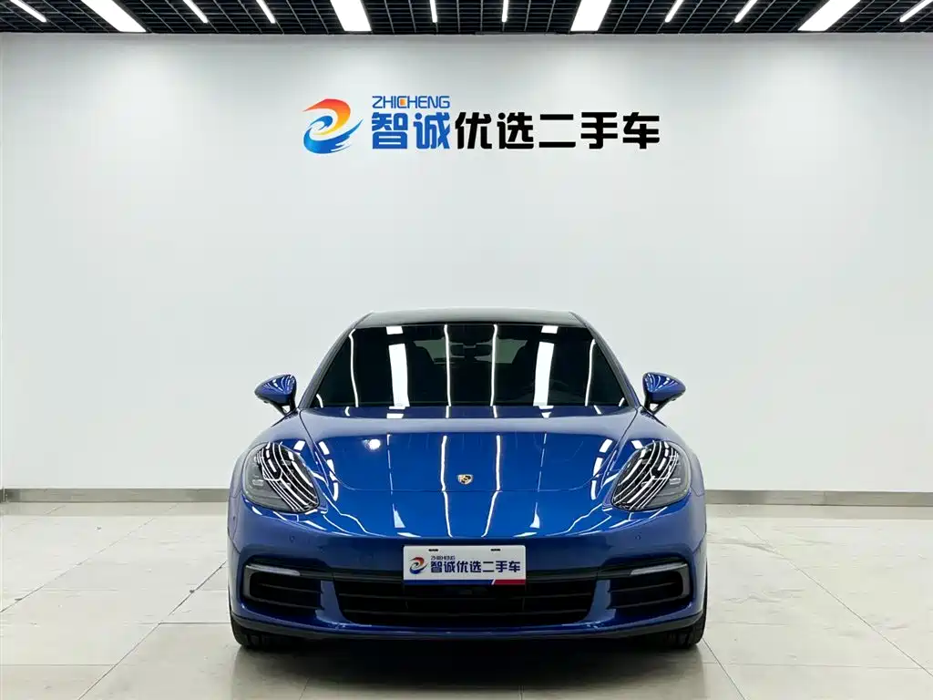 Porsche Panamera 2017 Panamera 4 Sport Turismo 3.0T фото 2