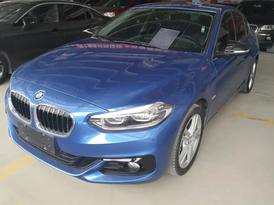 BMW 1 Series 2017 118i Design Package