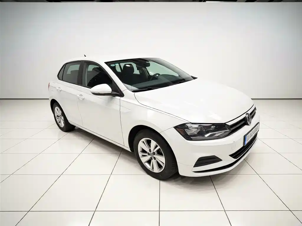 Volkswagen Polo 2023 Facelift Plus 1.5L Auto Joyful Living Edition фото 4