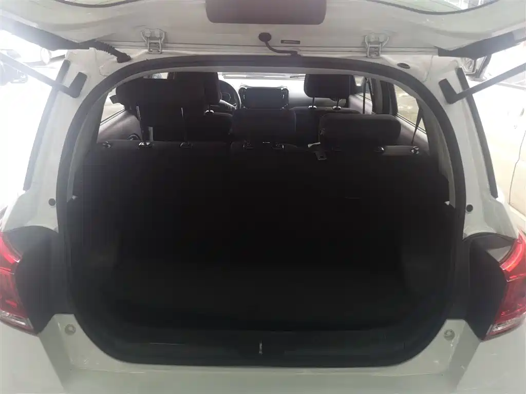 Haval H1 2016 Red Label 1.5L AMT Comfort фото 15