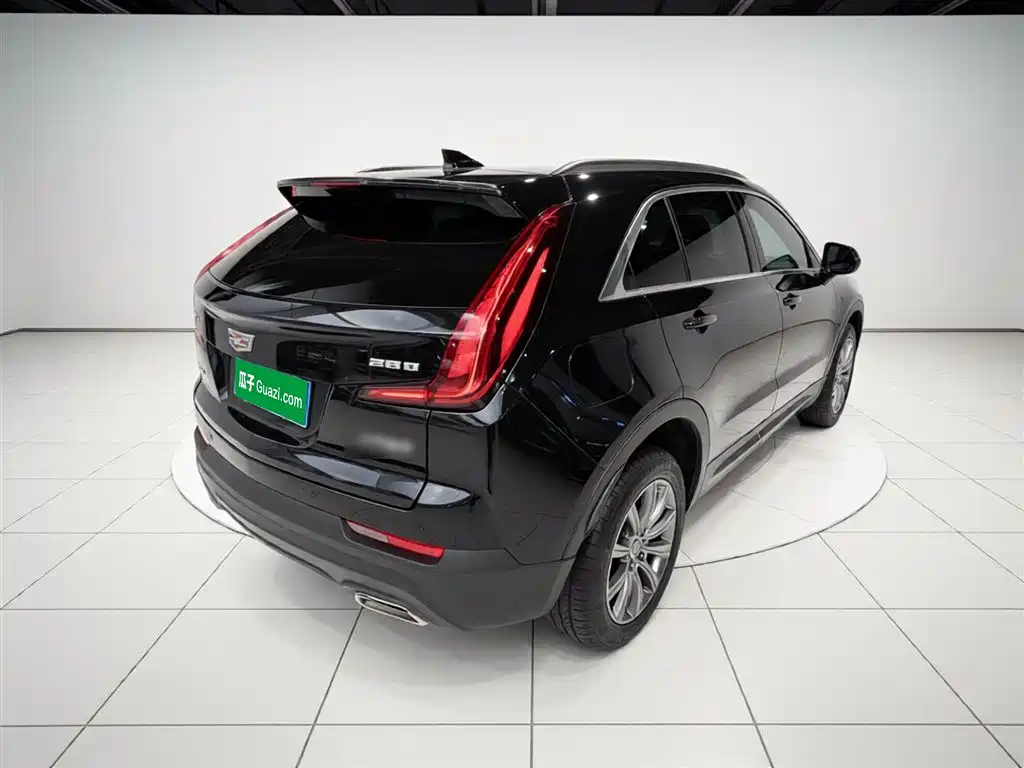Cadillac XT4 2022 28T FWD Premium фото 7