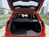 Фото 11 - Geely Coolray