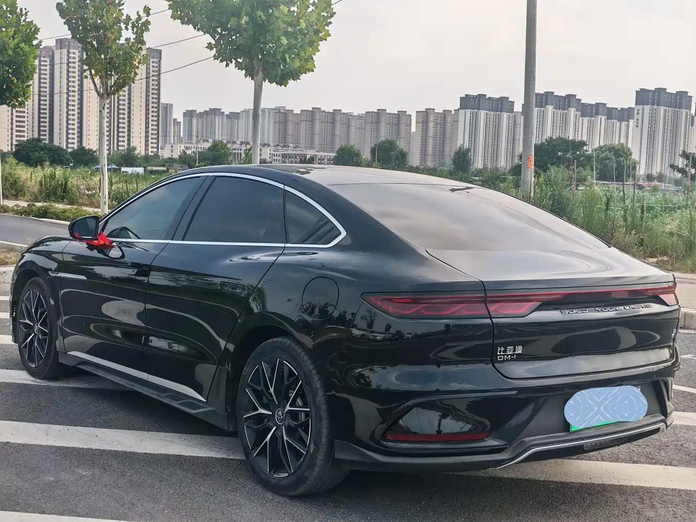 BYD Han 2025 2025 DM-i Smart Drive Edition 125KM Premium