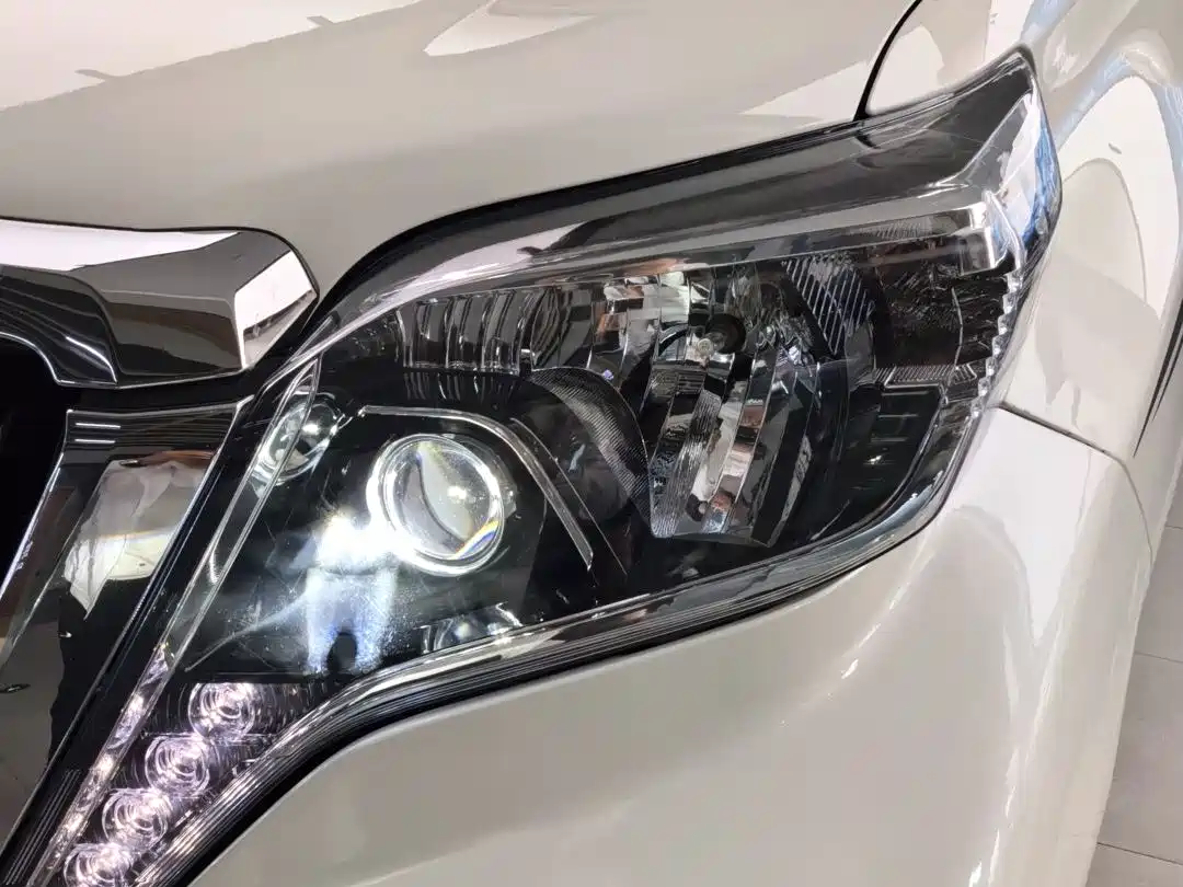 Toyota Prado 2015 2.7L Automatic Standard фото 4