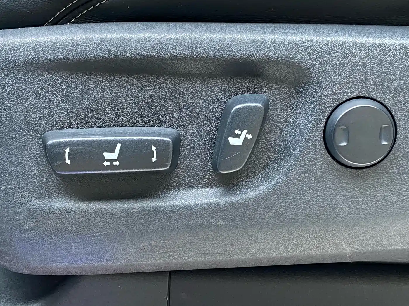 Toyota Prado 2018 3.5L Automatic TX-L Rear-mounted Spare Tire фото 15