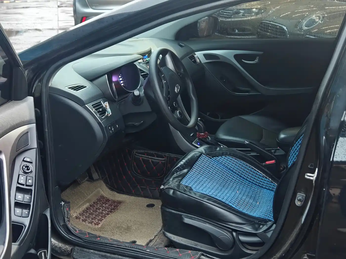 Hyundai Langdong 2016 1.6L Automatic Premium Edition фото 4