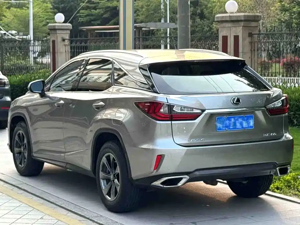 LEXUS RX
