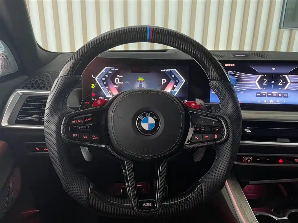 Фото 11 - BMW X7