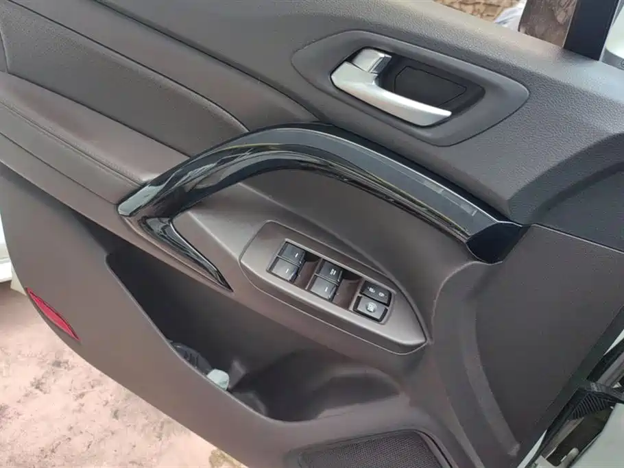 GAC TRUMPCHI GS4 NEW ENERGY