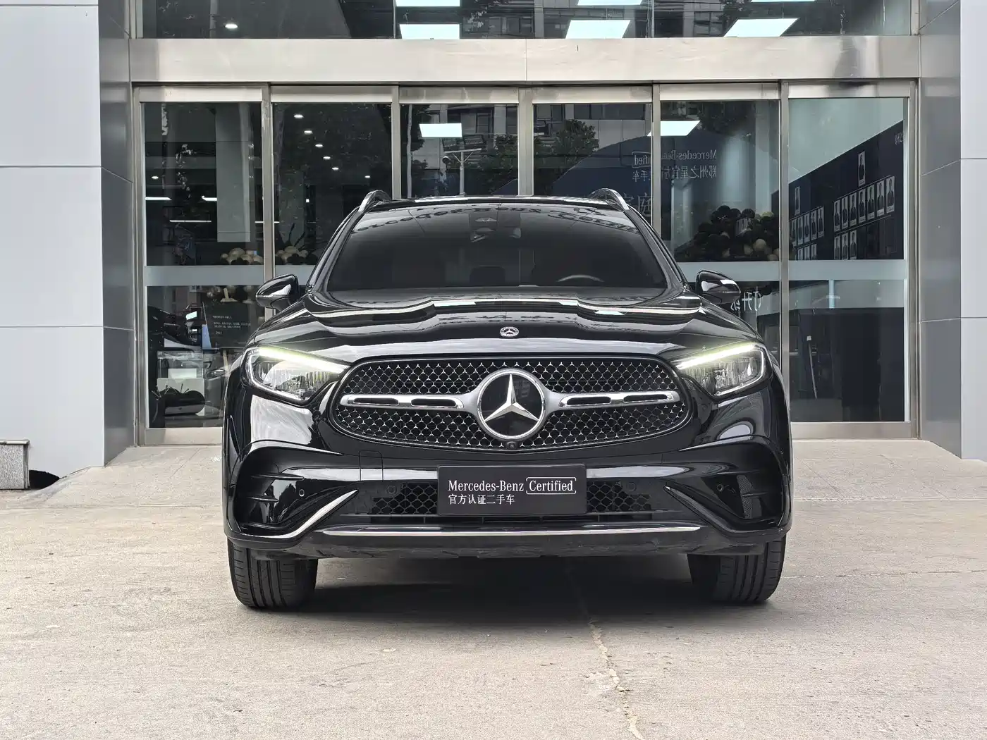 Mercedes-Benz GLC 2024 GLC 300 L 4MATIC Dynamic 5-seater фото 4