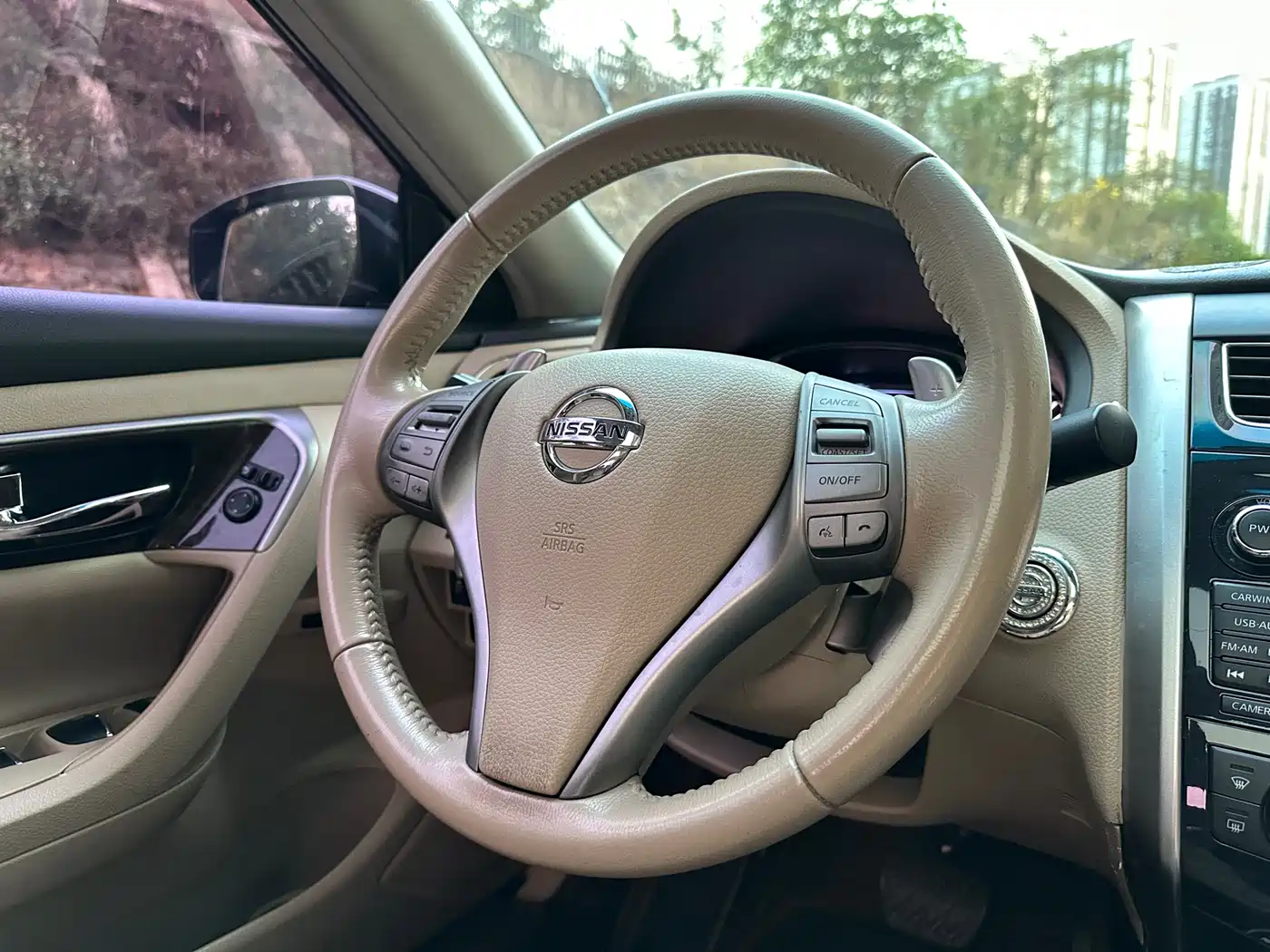 Nissan Teana 2014 Duke 2.5L XV Premium Edition фото 18