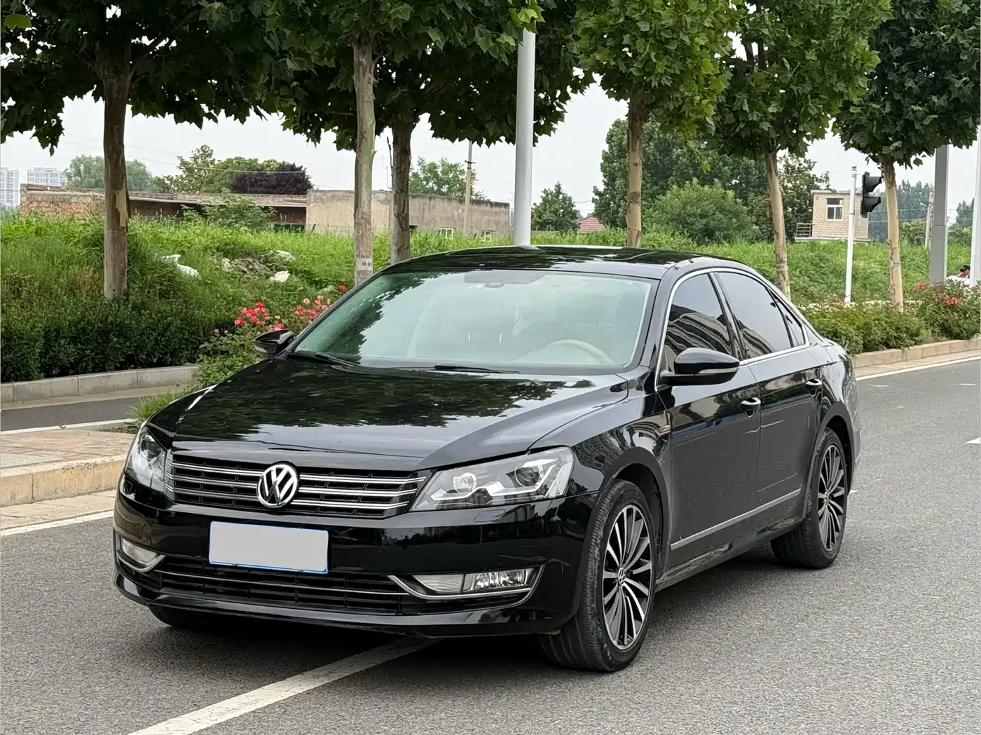 Volkswagen Passat 2014 1.8TSI DSG Luxury Navigation Edition