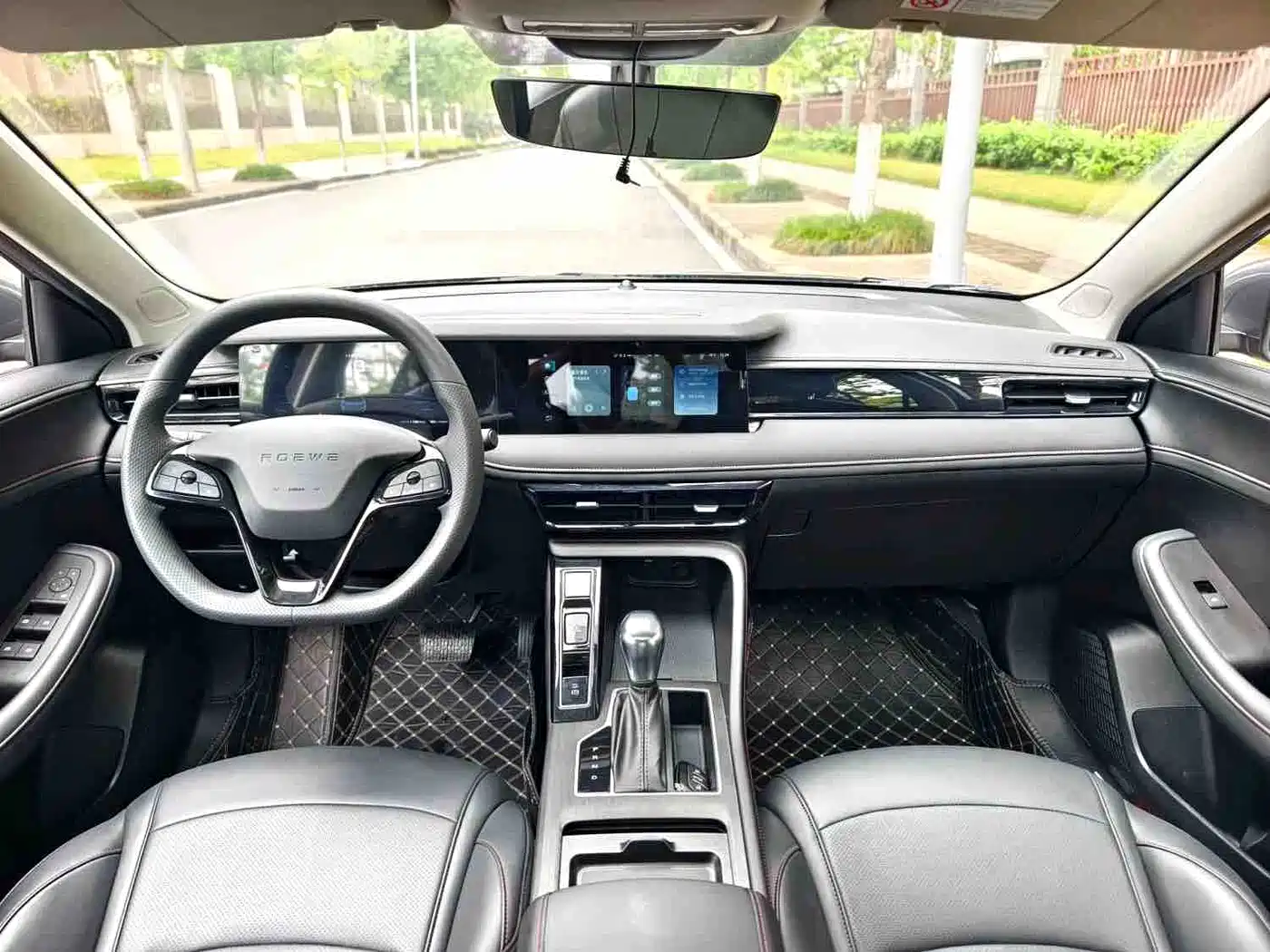 Photo 4 - Roewe i5