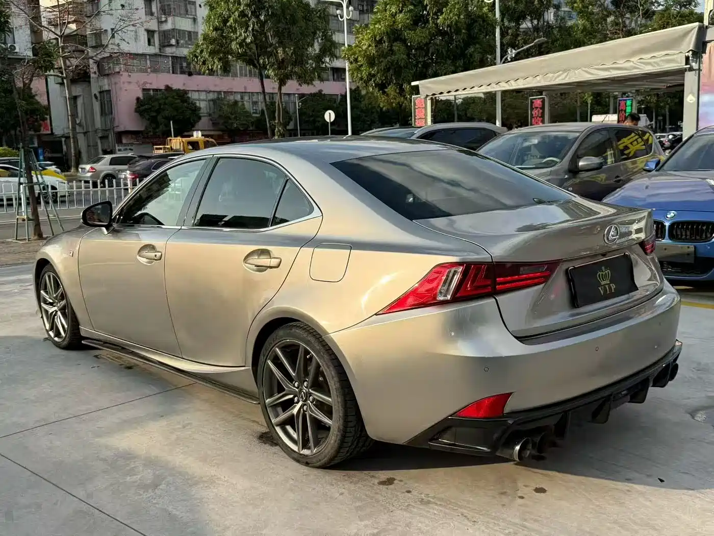 Lexus IS 2015 200t F SPORT фото 4