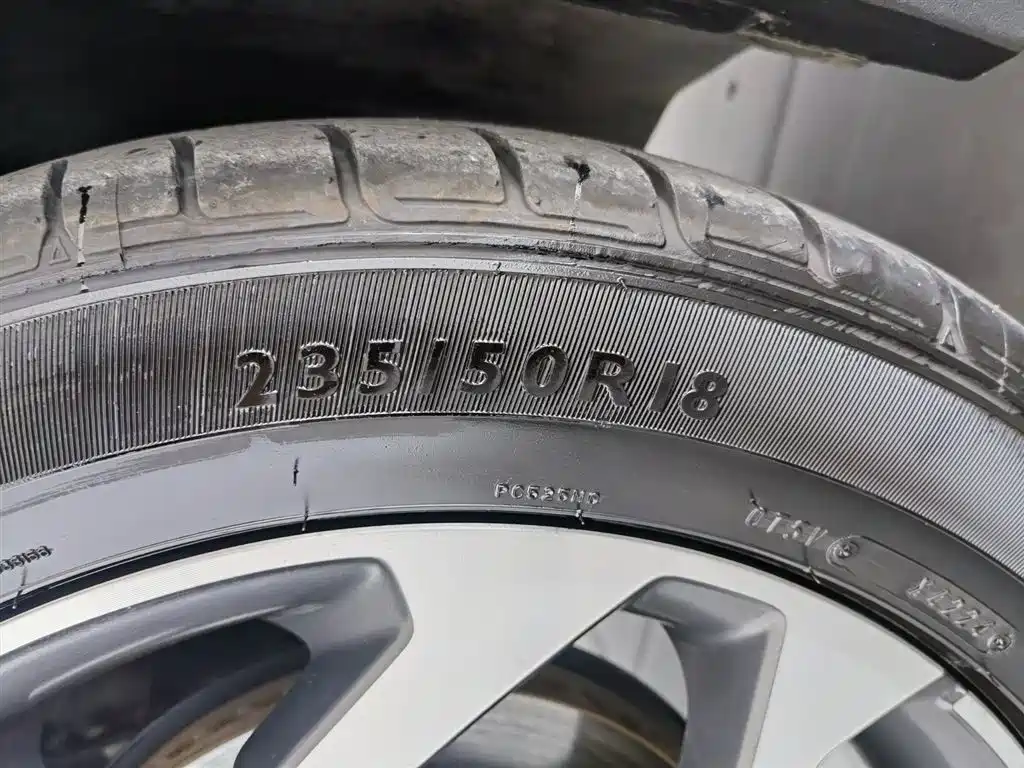 Lynk & Co 02 2019 1.5T DCT FWD Jin Pro Version China VI фото 24