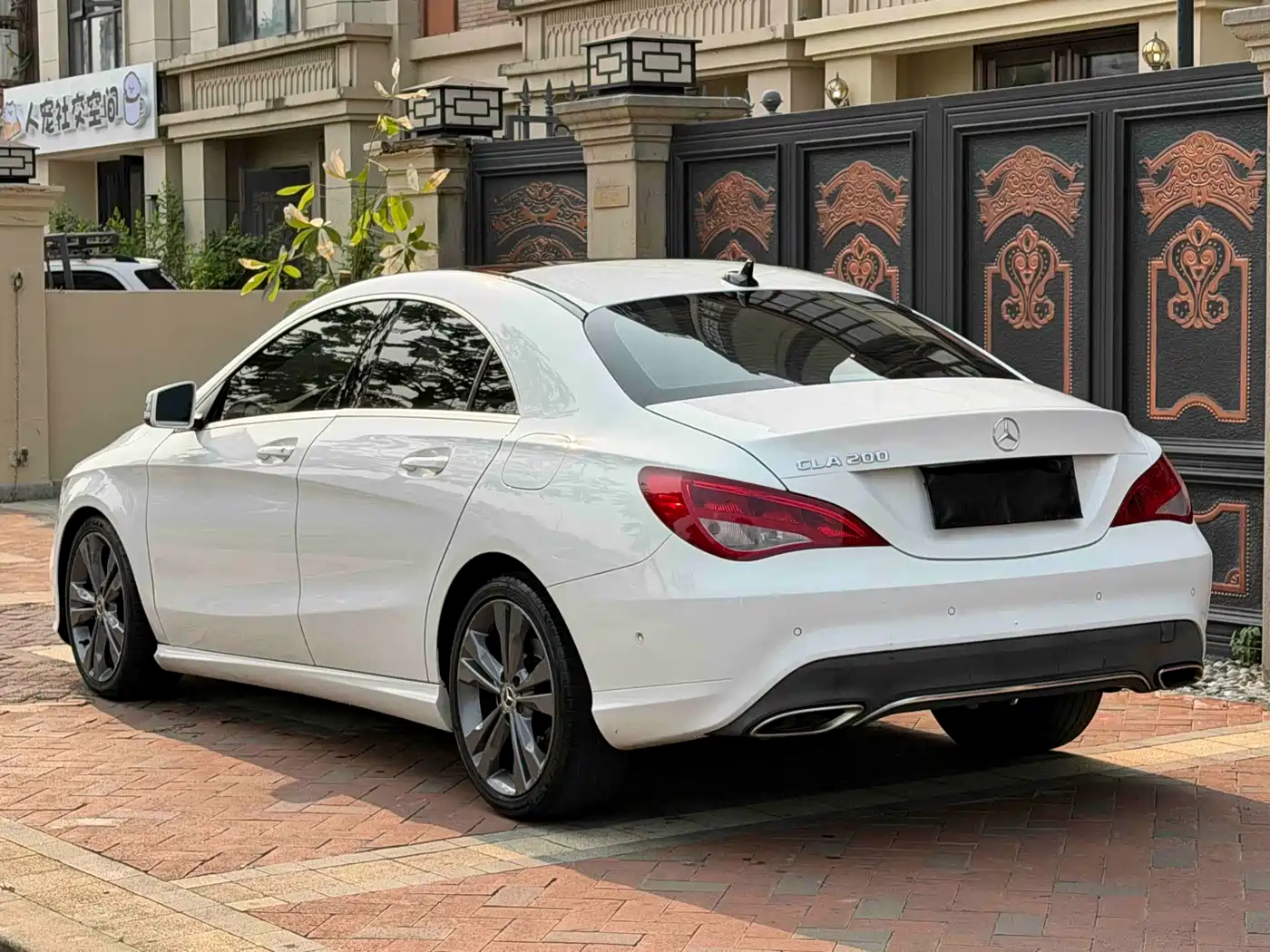 Mercedes-Benz CLA (Import) 2018 CLA 200 Dynamic Edition фото 9