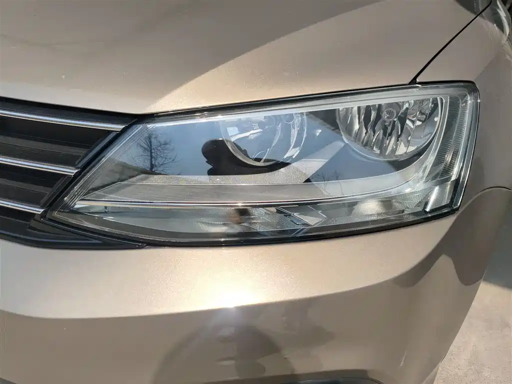 Volkswagen Sagitar 2017 230TSI Automatic Comfort фото 24