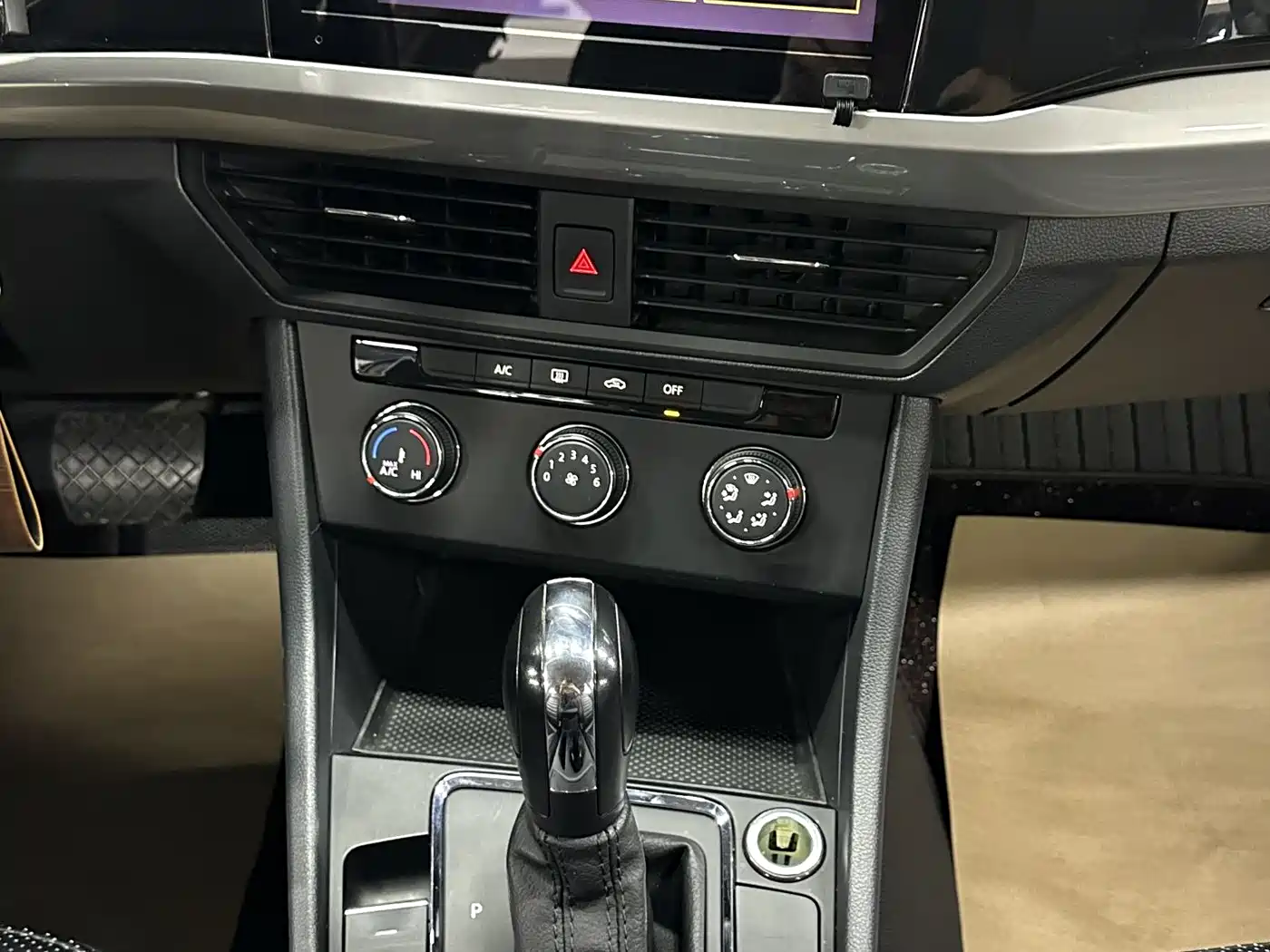 Volkswagen Bora 2021 1.5L Automatic Fashion Smart Edition фото 20