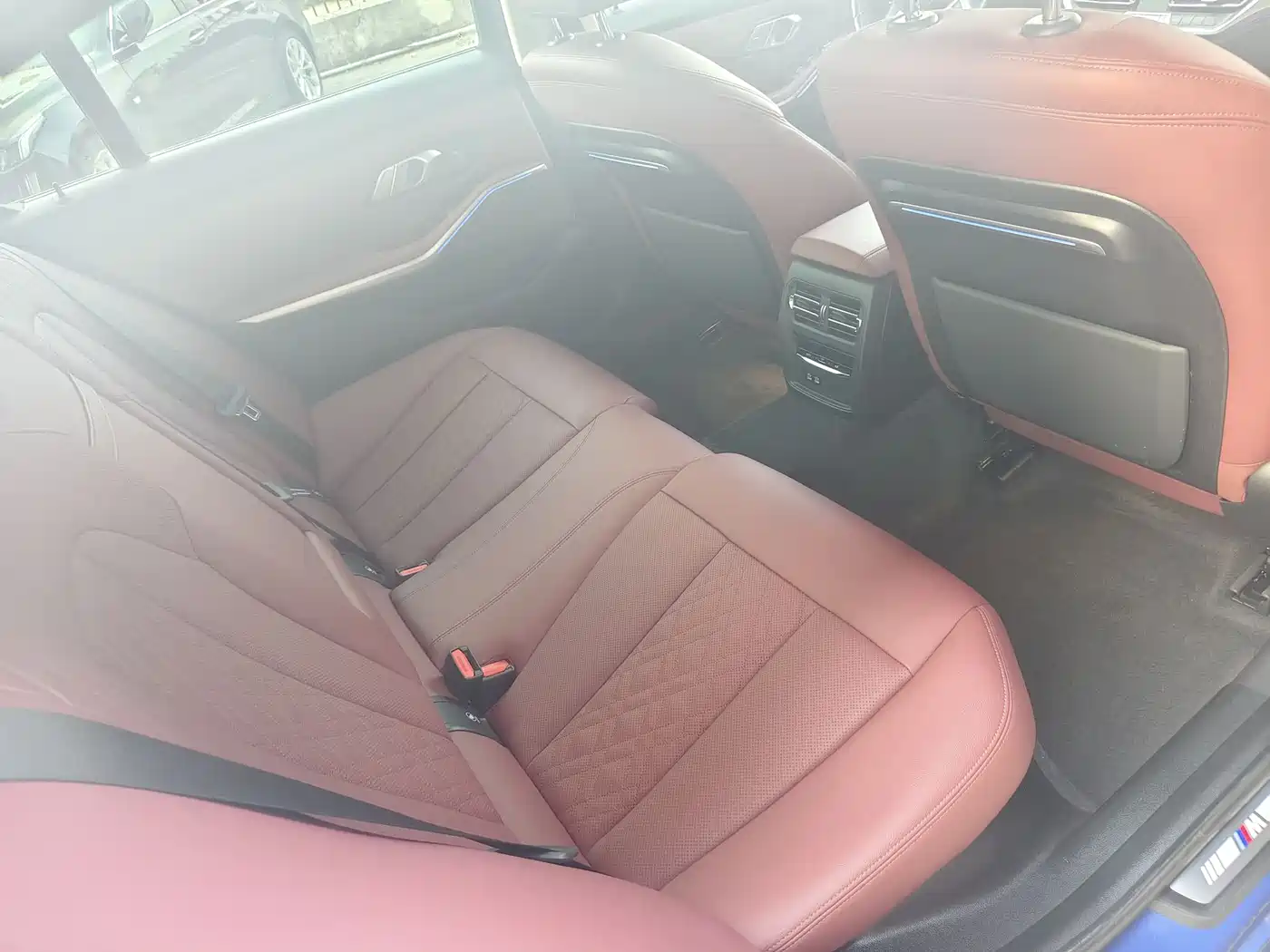 BMW 3 Series 2022 325Li M Sport Shadow Edition фото 8