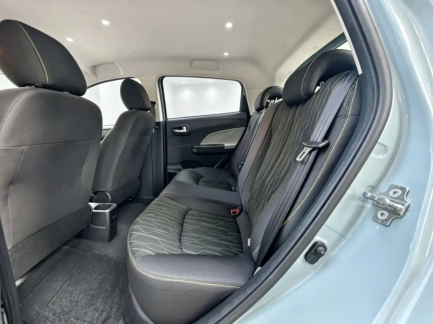 Changan Benben E-Star 2023 2021 National Edition Colorful Version LFP (31.95kWh)