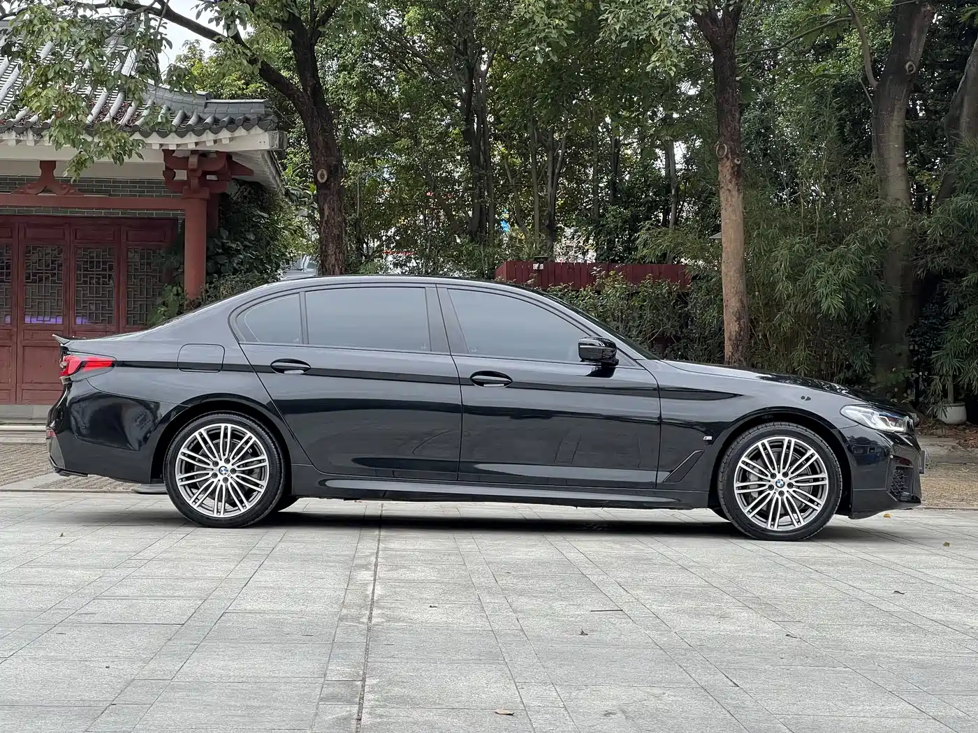 BMW 5 Series 2019 Facelift 530Li Leading M Sport Package фото 20