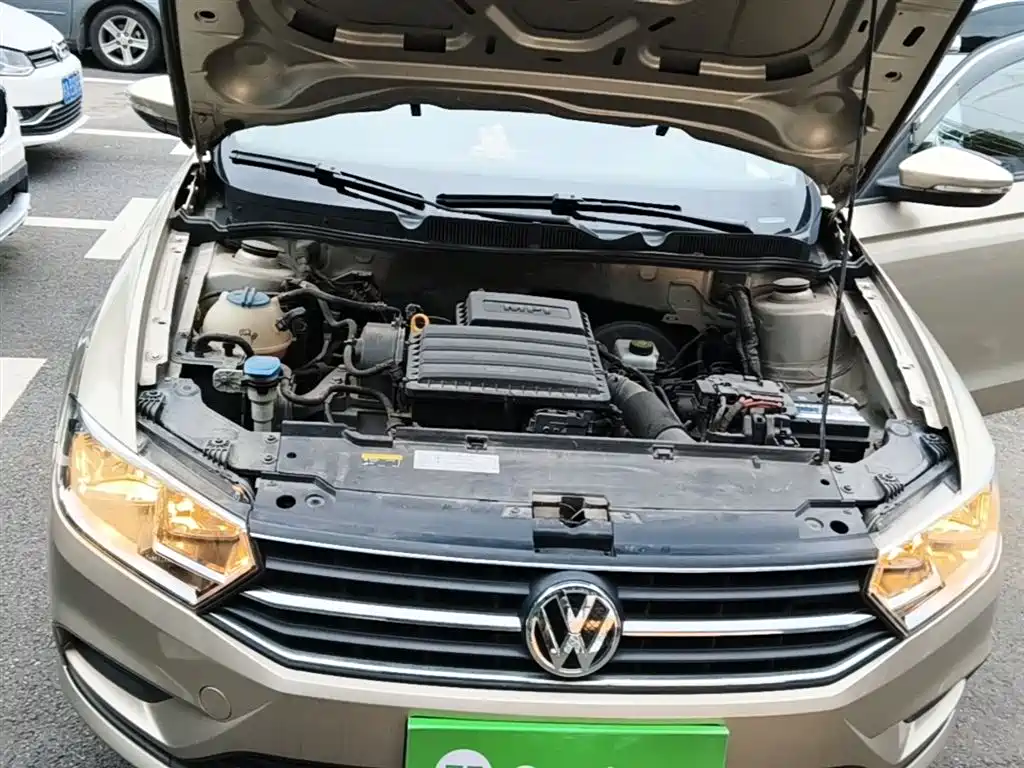 Volkswagen Bora 2018 1.5L Automatic Fashion фото 20