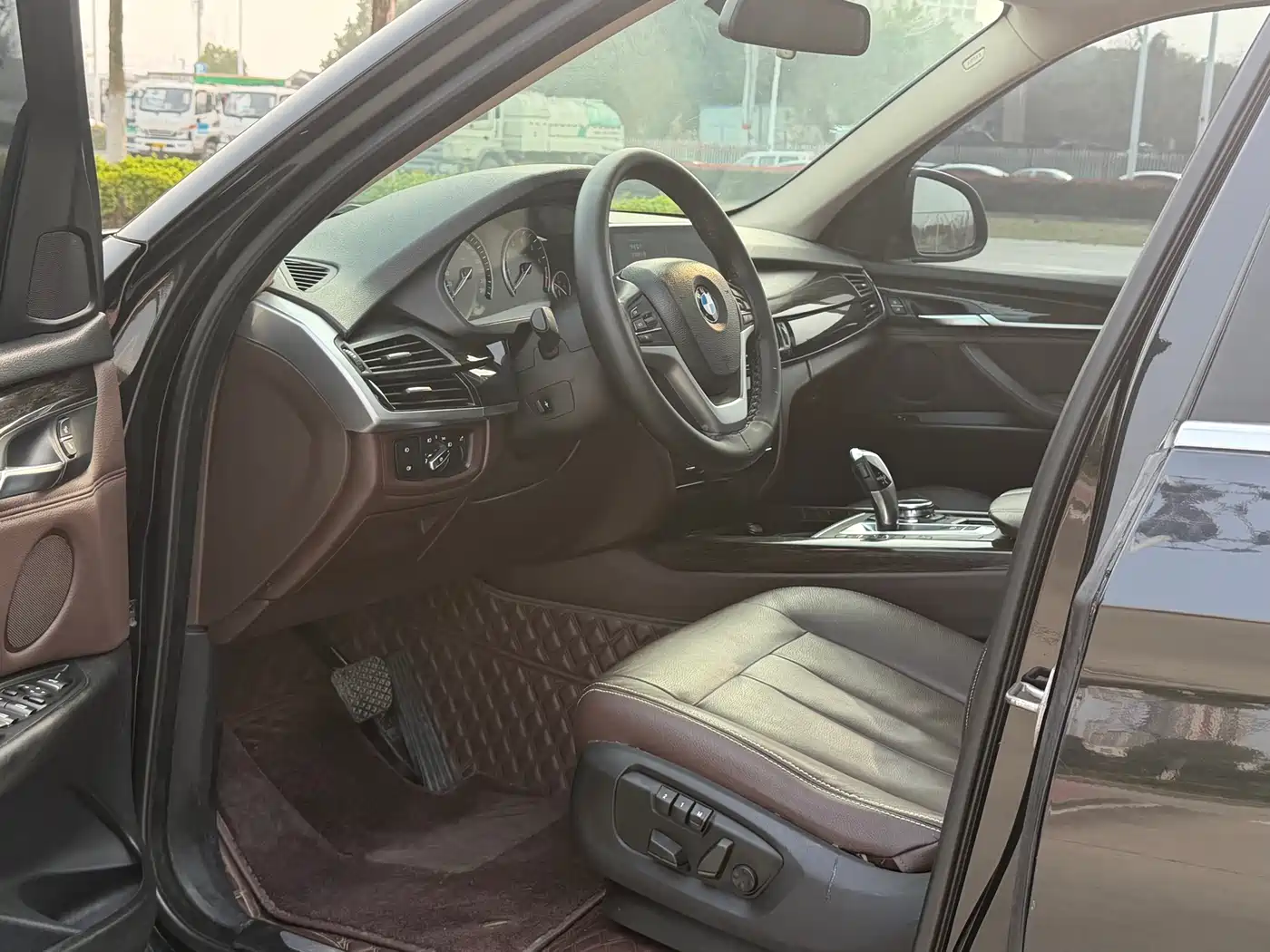 BMW X5 (Import) 2014 xDrive35i Leading фото 5