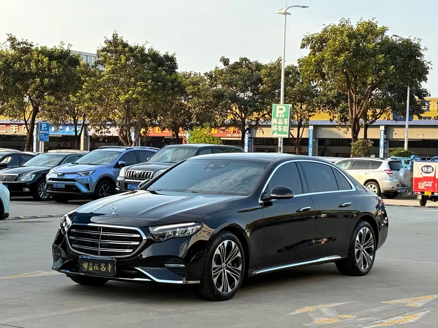 Mercedes-Benz E-Class 2025 E 300 L Luxury
