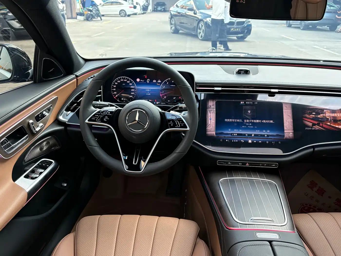 Mercedes-Benz E-Class 2025 E 300 L Luxury фото 7