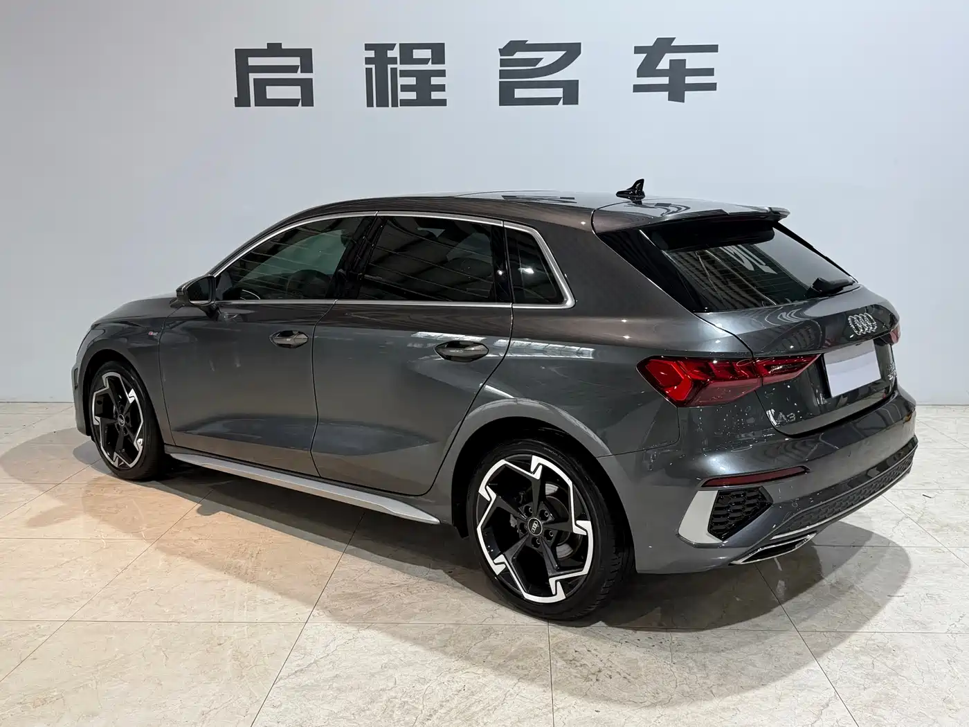 Audi A3 2023 Sportback 35 TFSI Luxury Sport фото 6