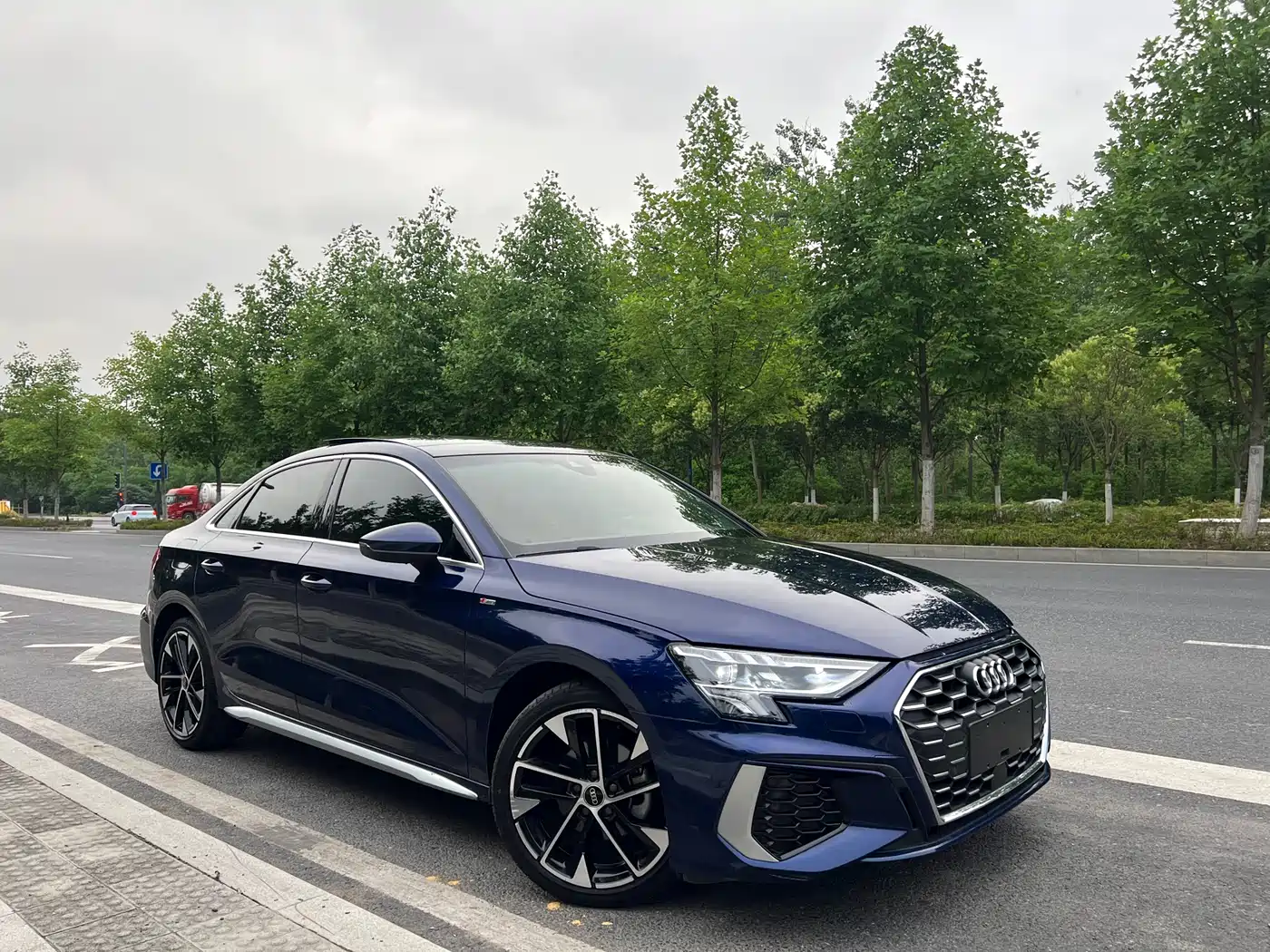 Audi A3 2023 Facelift A3L Limousine 35 TFSI Fashion Sport фото 3