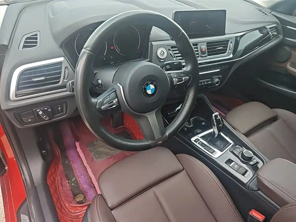 BMW 1 Series 2020 Model 120i M Sport Package фото 11