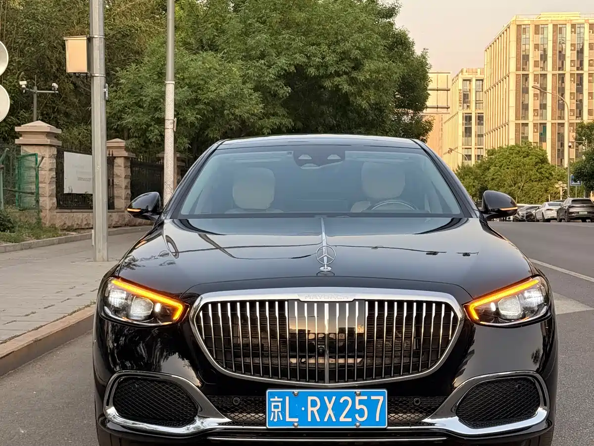 Mercedes-Benz Maybach S-Class 2025 Model S 480 4MATIC фото 2