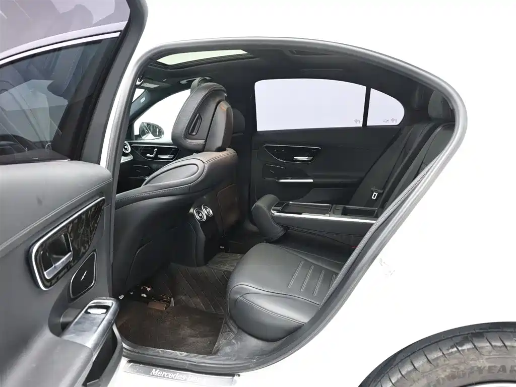 Mercedes-Benz C-Class 2024 Facelift C 260 L Sport фото 14