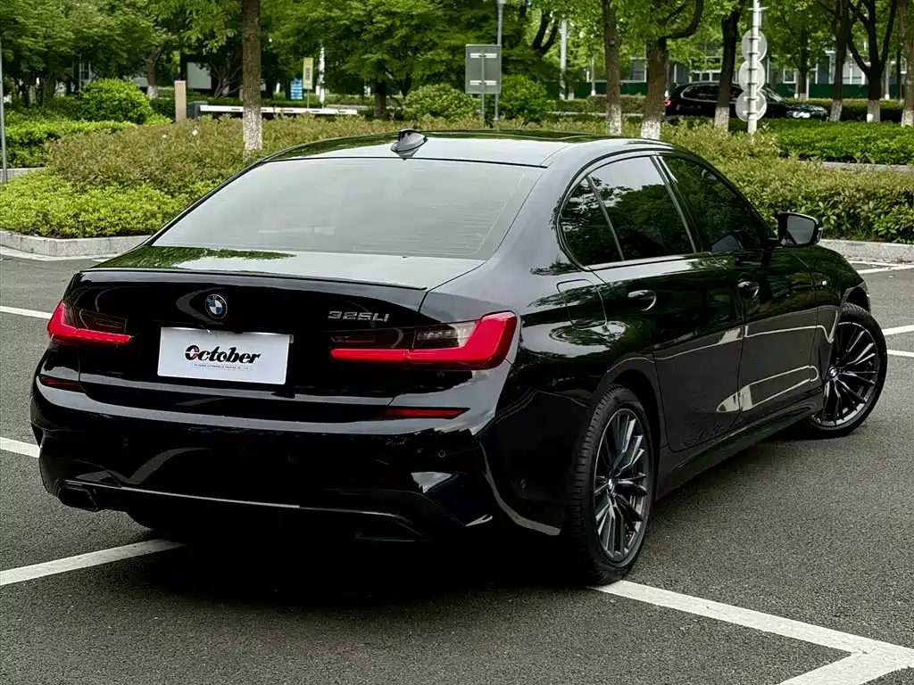BMW 3 Series 2021 Facelift 325Li M Sport Shadow Edition фото 6