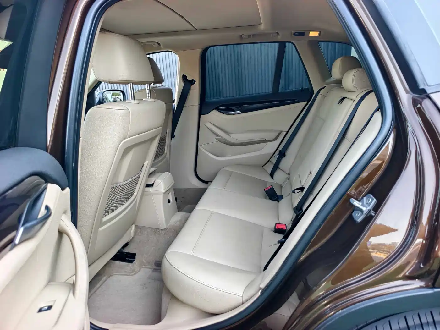 BMW X1 (Import) 2010 xDrive25i фото 12