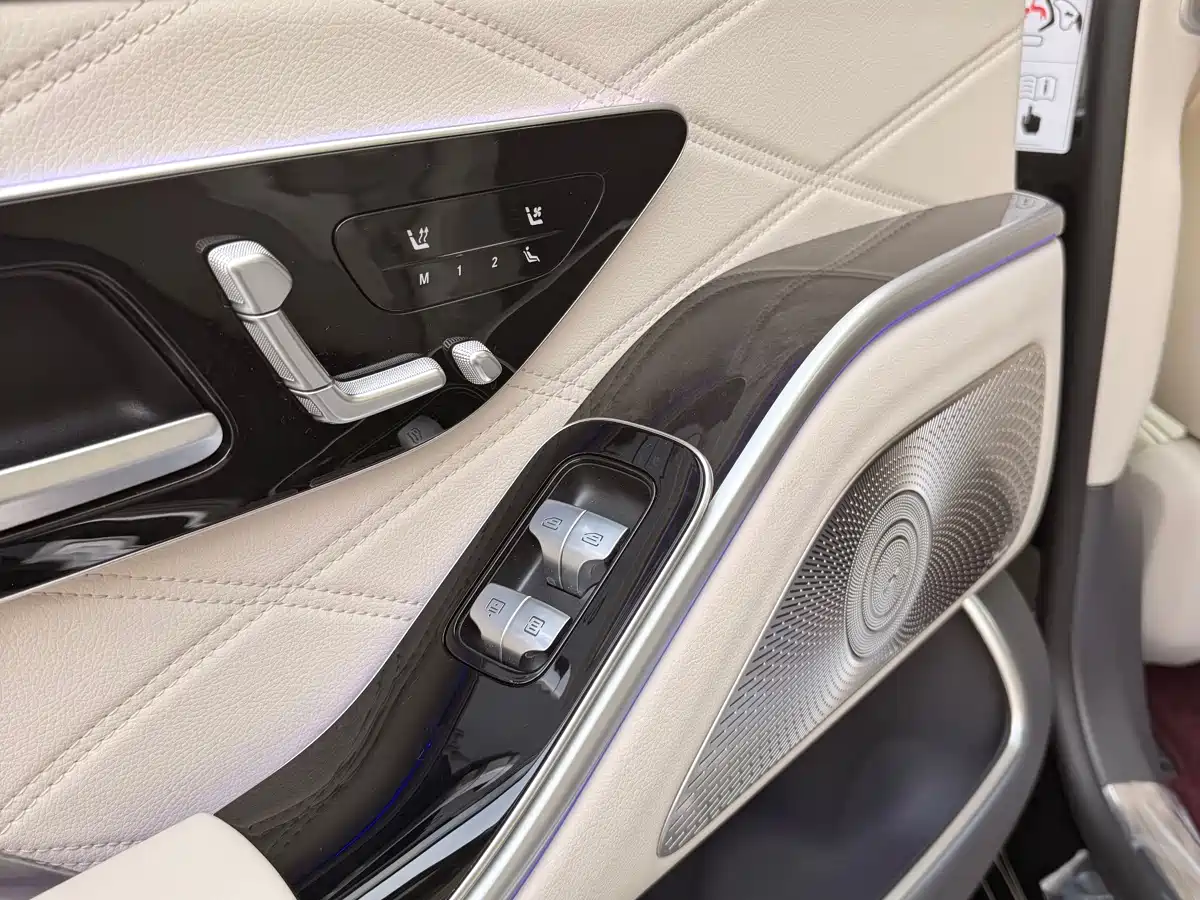 Mercedes-Benz Maybach S-Class 2025 Model S 480 4MATIC фото 12