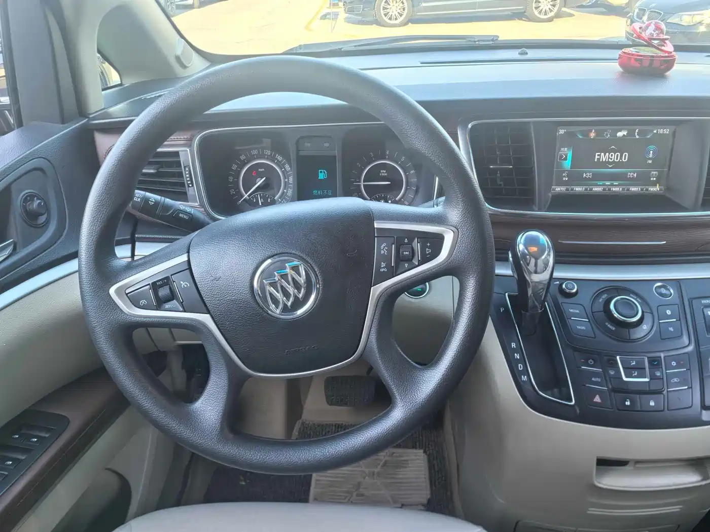 Buick GL8 2017 25S Luxury China V фото 12