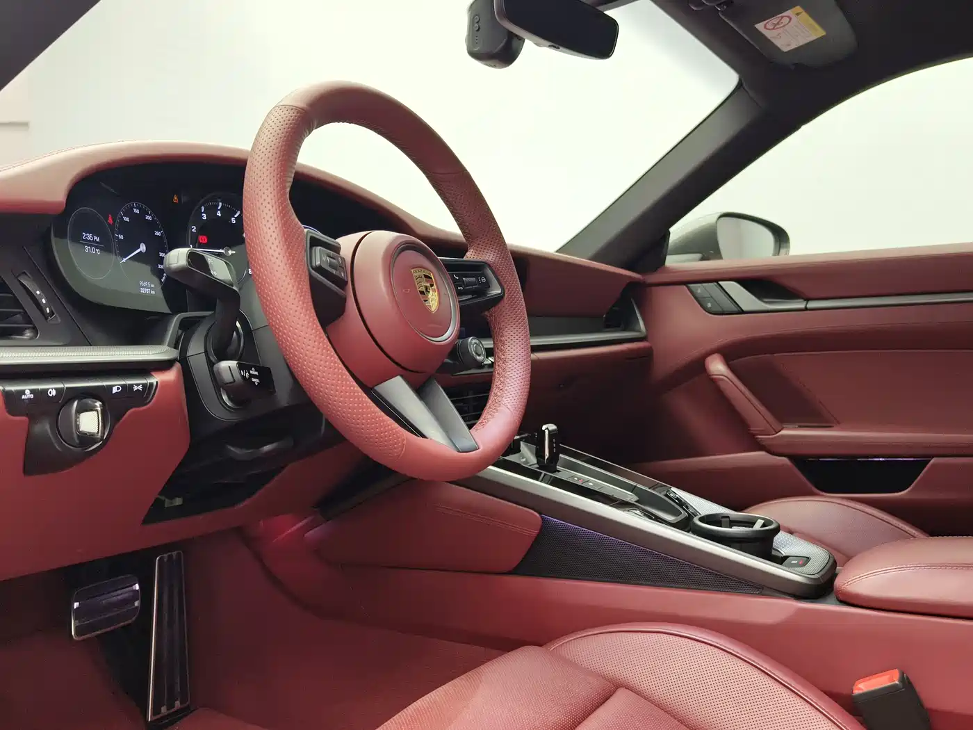 Porsche 911 2023 Carrera 3.0T фото 10