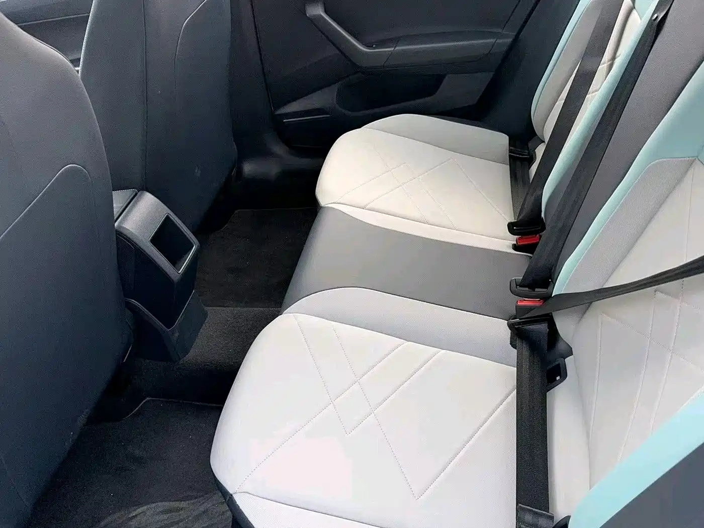 Volkswagen Lavida 2023 New Sharp 1.5L Auto Premium Edition фото 6