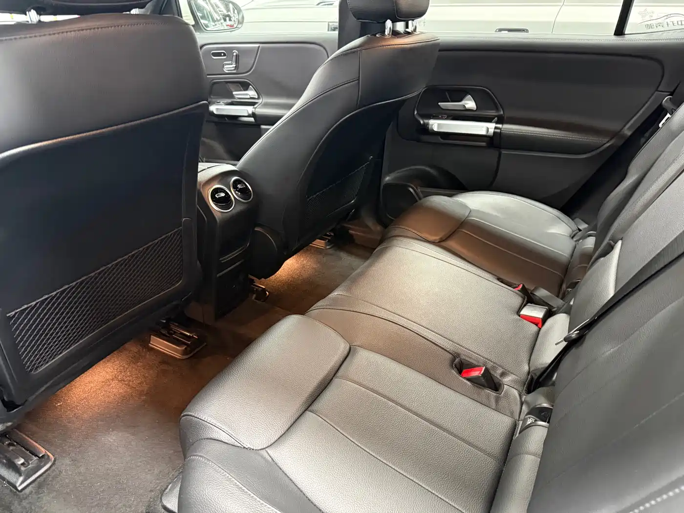 Mercedes-Benz EQB 2023 2023 EQB 260