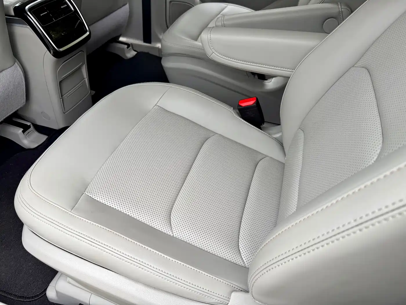 Geely Jiaji New Energy 2021 2021 ePro 1.5TD PHEV Leisure Edition