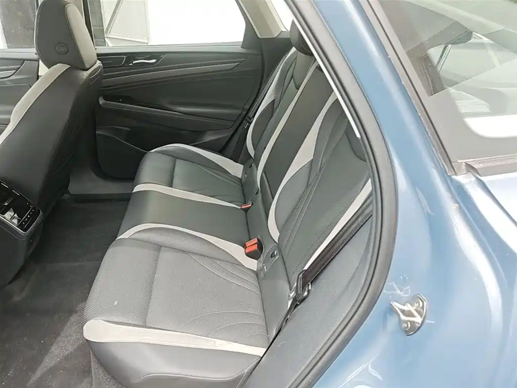 Volkswagen ID.7 VIZZION 2024 PRO фото 24
