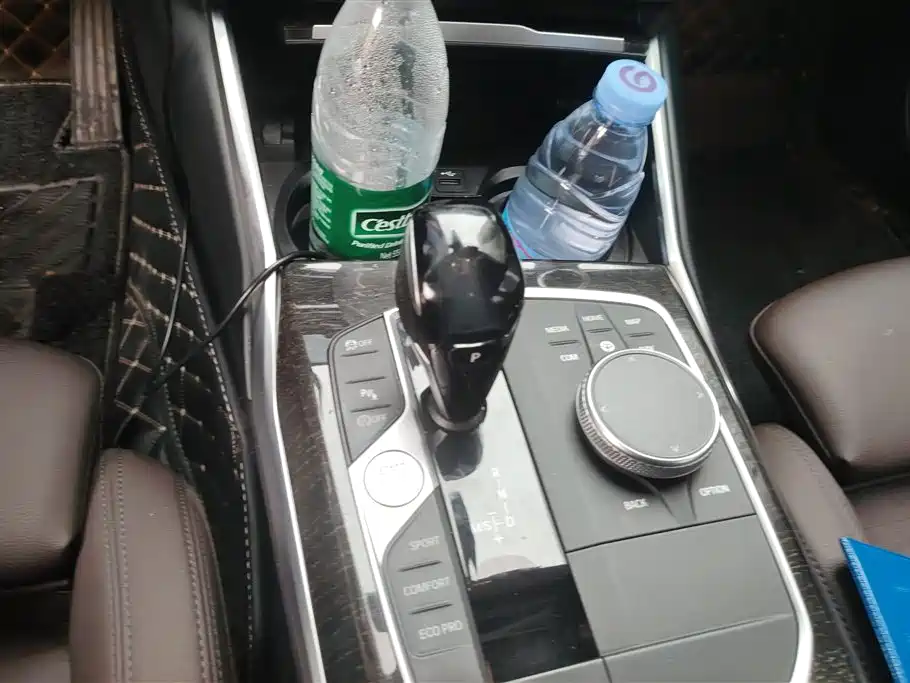 BMW 3 Series 2021 325Li M Sport Package фото 16