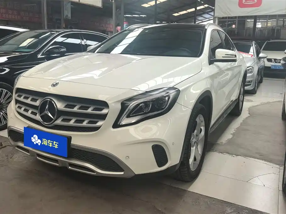 Mercedes-Benz GLA 2018 GLA 200 Dynamic