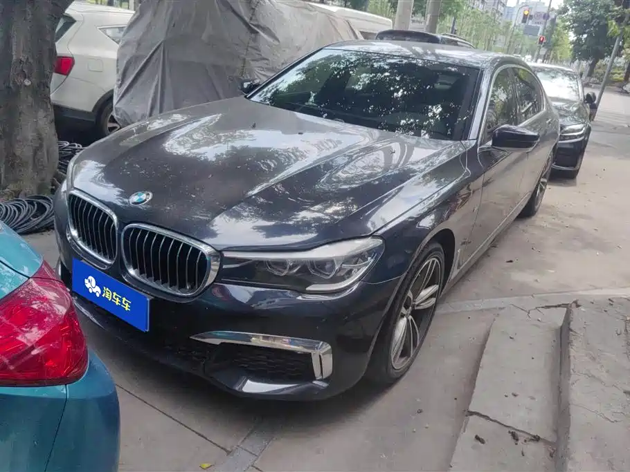 BMW 7 Series 2018 730Li Leading Type M Sport Package фото 2