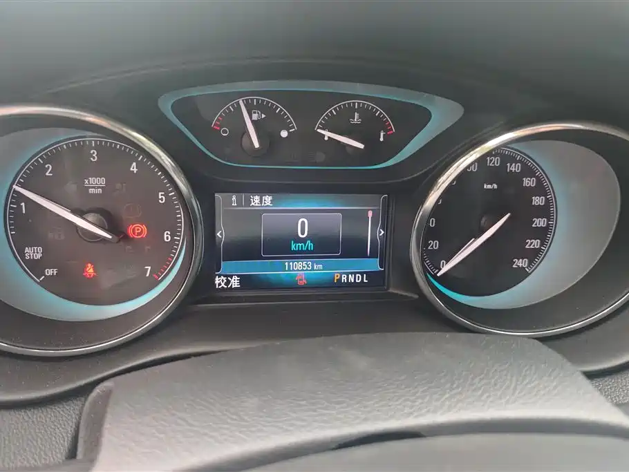 Buick Envision Plus 2017 28T AWD Luxury фото 14