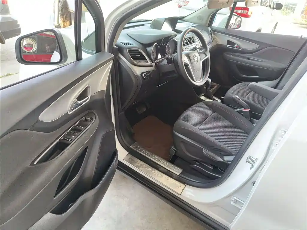 Buick Encore 2015 1.4T Automatic 2WD Urban Elite фото 16