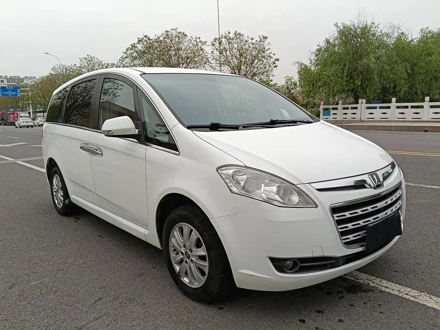 Luxgen Luxgen7 MPV 2015 2015 2.0T Business