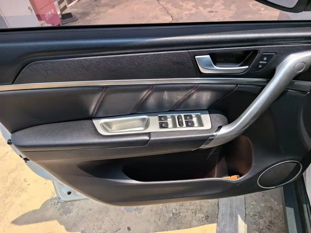 Фото 7 - Haval M6